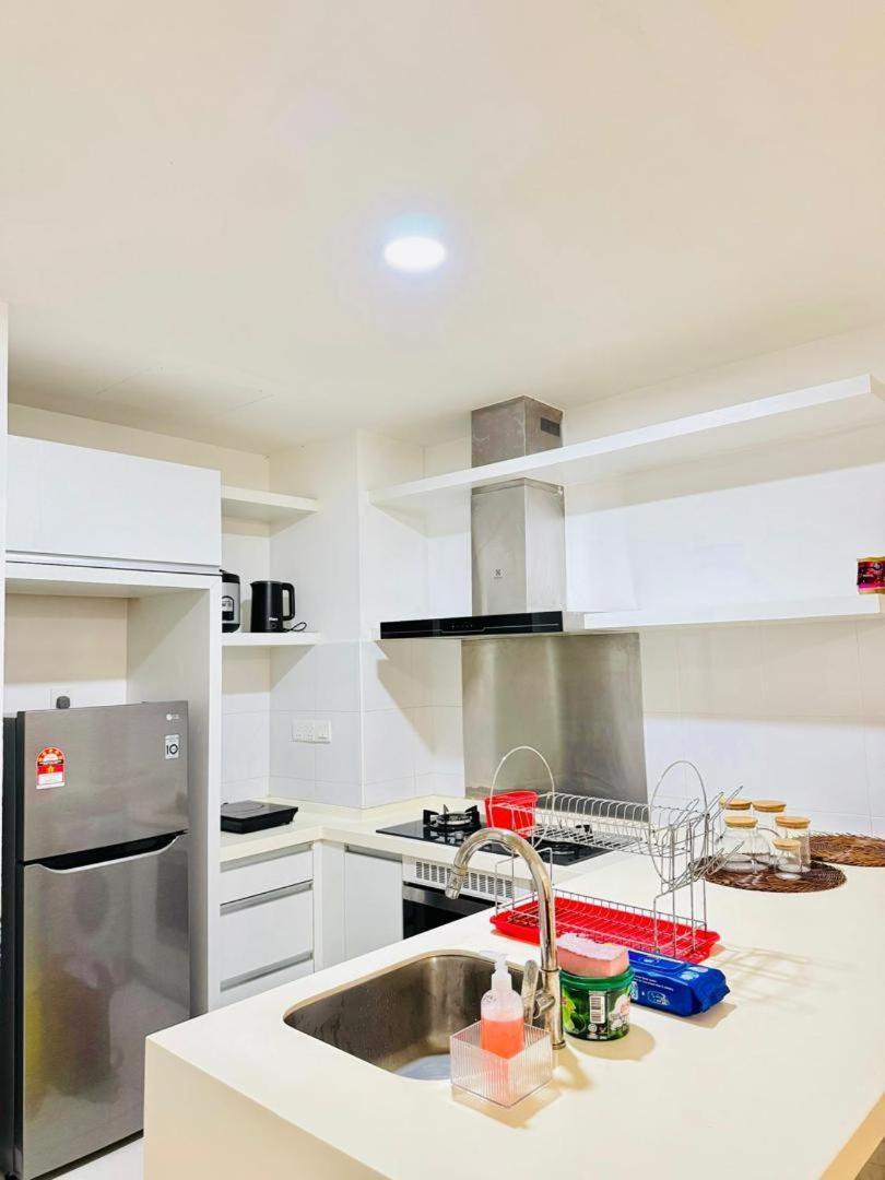 Homestay The Anggun Sutera Avenue